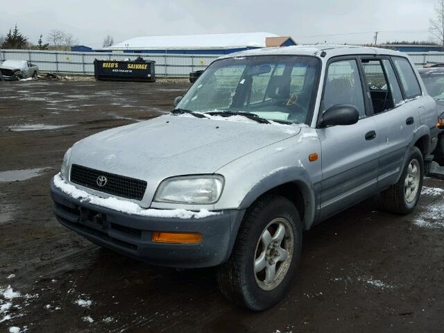 JT3GP10V6V7015763 - 1997 TOYOTA RAV4 GRAY photo 2