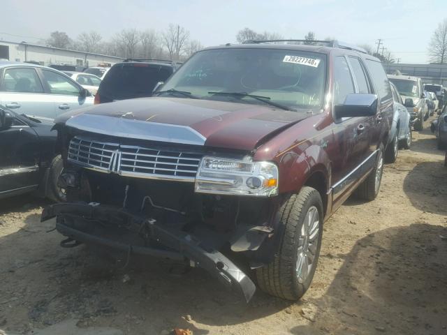 5LMJJ3J5XBEJ02353 - 2011 LINCOLN NAVIGATOR MAROON photo 2