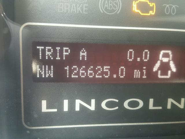 5LMJJ3J5XBEJ02353 - 2011 LINCOLN NAVIGATOR 栗色 照片 8