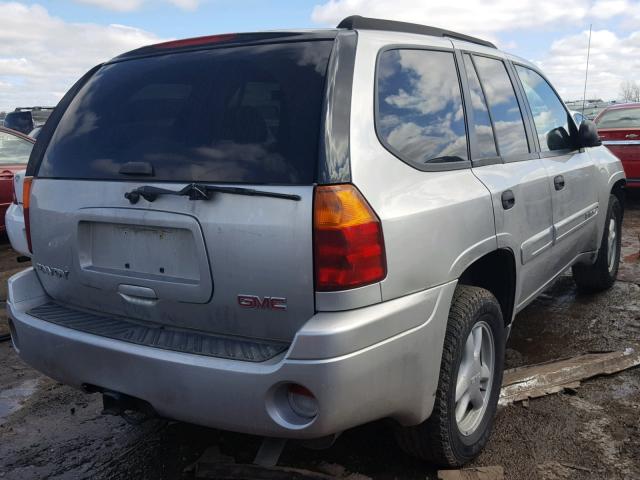 1GKDS13S042412190 - 2004 GMC ENVOY SILVER photo 4