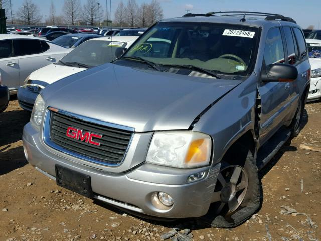 1GKDT13S742379606 - 2004 GMC ENVOY SILVER photo 2