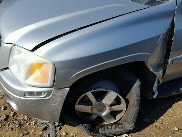 1GKDT13S742379606 - 2004 GMC ENVOY SILVER photo 9