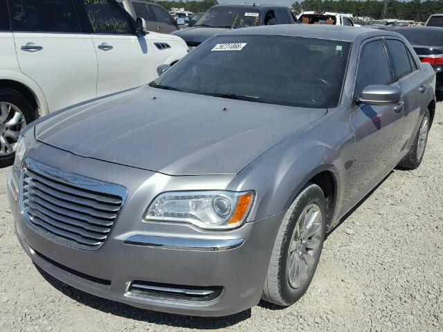 2C3CCAAG6EH235399 - 2014 CHRYSLER 300 SILVER photo 2