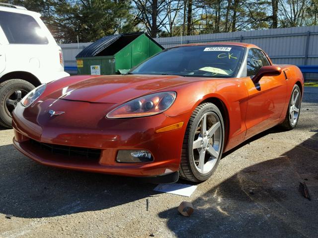 1G1YY24UX55106947 - 2005 CHEVROLET CORVETTE ORANGE photo 2