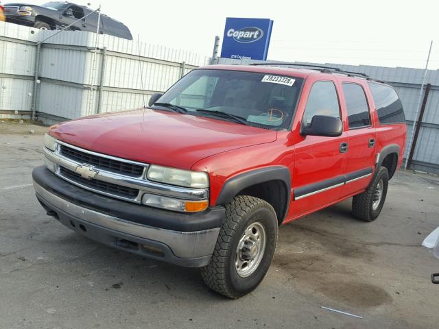 3GNGC26U71G236015 - 2001 CHEVROLET SUBURBAN C RED photo 2