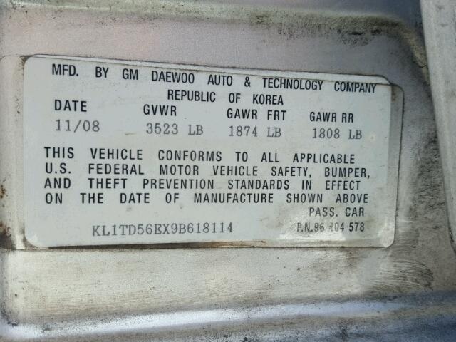 KL1TD56EX9B618114 - 2009 CHEVROLET AVEO LS SILVER photo 10