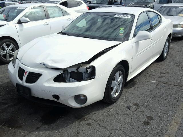 2G2WP552681192719 - 2008 PONTIAC GRAND PRIX WHITE photo 2