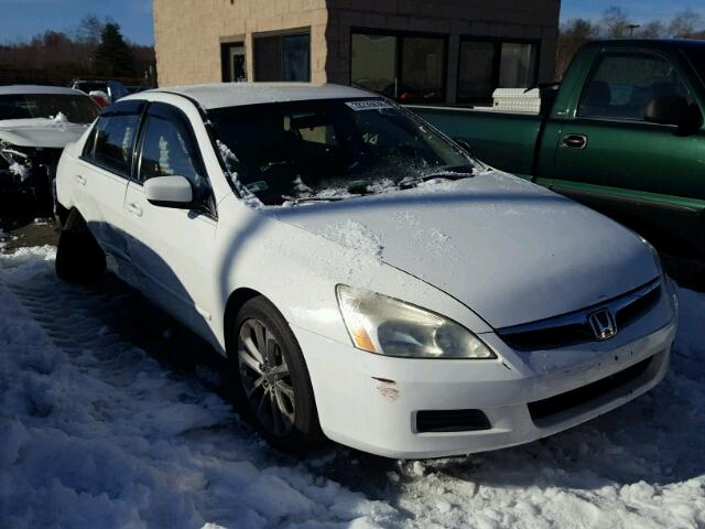 1HGCM56407A112375 - 2007 HONDA ACCORD LX WHITE photo 1