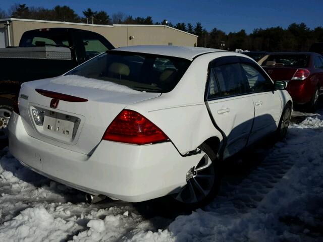 1HGCM56407A112375 - 2007 HONDA ACCORD LX WHITE photo 4