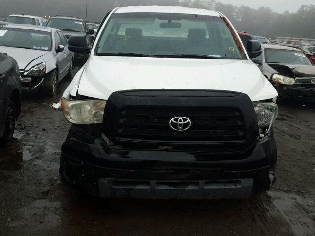 5TFJU52107X002960 - 2007 TOYOTA TUNDRA WHITE photo 9