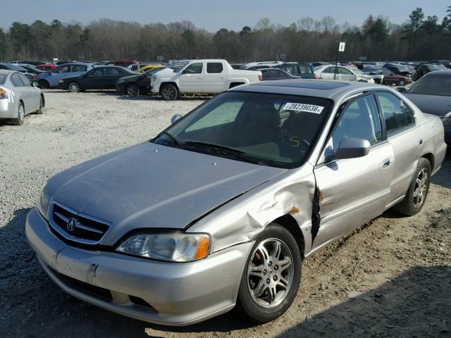 19UUA564XXA028643 - 1999 ACURA 3.2TL SILVER photo 2