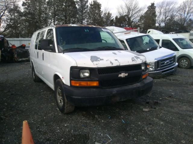 1GCEG15X161109020 - 2006 CHEVROLET EXPRESS G1 WHITE photo 1