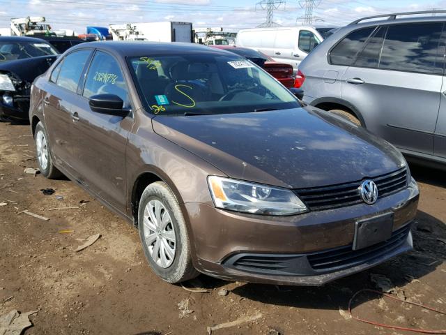 3VW2K7AJXCM310612 - 2012 VOLKSWAGEN JETTA BASE 棕色 照片 1