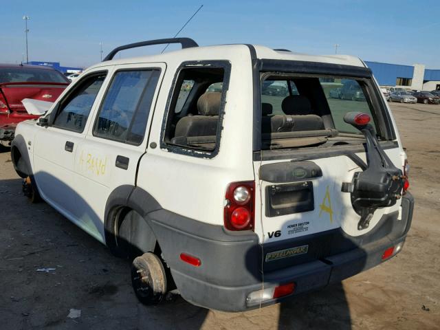 SALNY22273A233471 - 2003 LAND ROVER FREELANDER WHITE photo 3