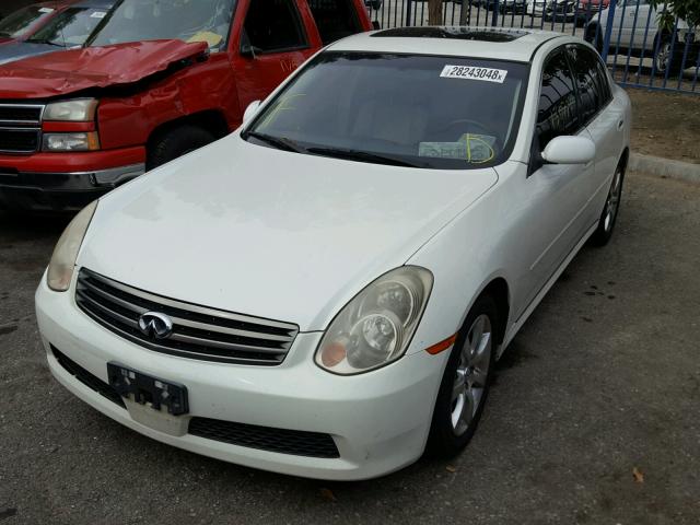 JNKCV51E26M510775 - 2006 INFINITI G35 WHITE photo 2