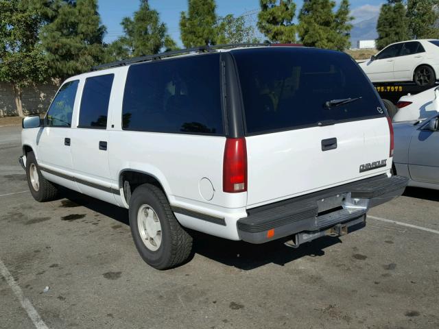 3GNEC16R1TG162090 - 1996 CHEVROLET SUBURBAN C WHITE photo 3