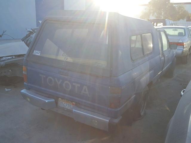 JT4RN56D7F5046923 - 1985 TOYOTA PICKUP XTR BLUE photo 4