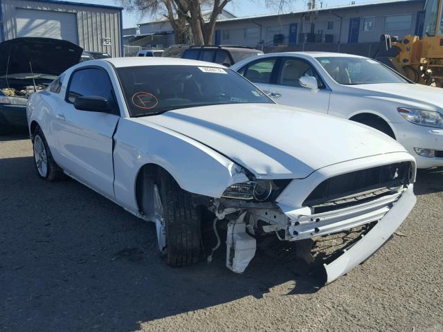 1ZVBP8AM2E5291581 - 2014 FORD MUSTANG WHITE photo 1