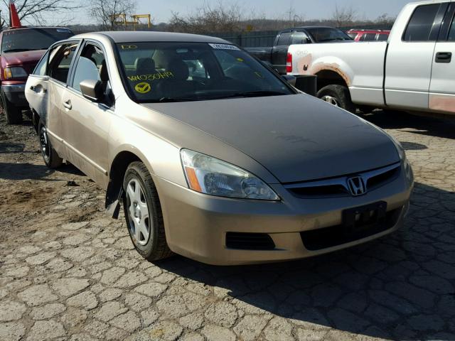 1HGCM56497A030449 - 2007 HONDA ACCORD LX GOLD photo 1