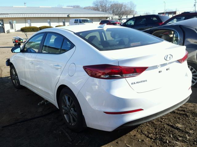 5NPD84LF4JH236236 - 2018 HYUNDAI ELANTRA SE WHITE photo 3