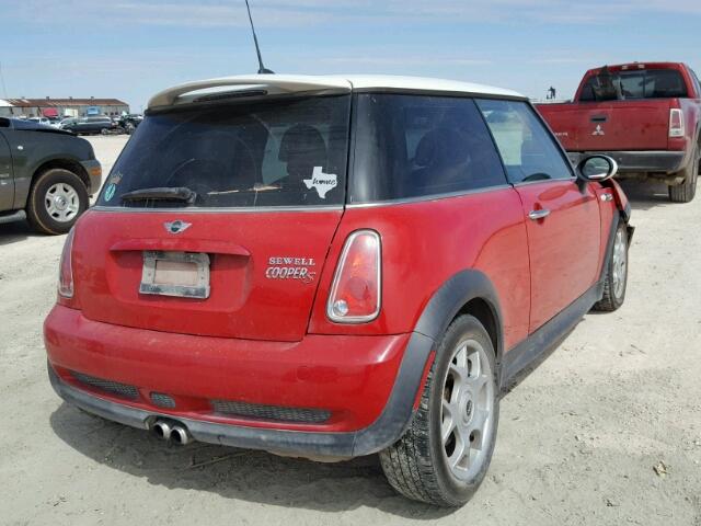 WMWRE33576TJ33943 - 2006 MINI COOPER S RED photo 4