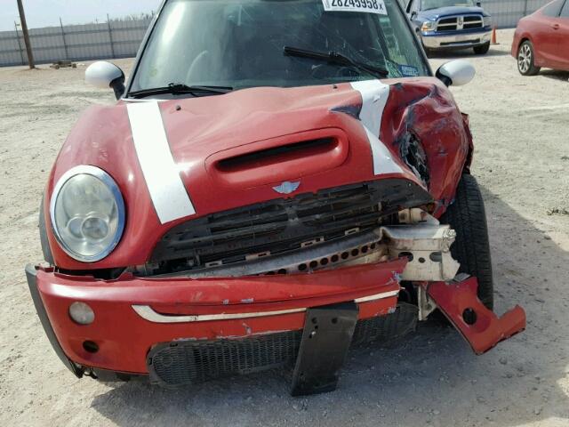 WMWRE33576TJ33943 - 2006 MINI COOPER S RED photo 9