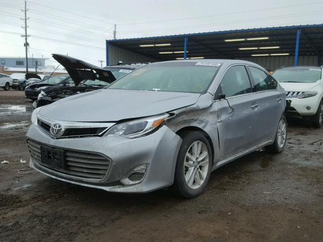 4T1BK1EB8FU149577 - 2015 TOYOTA AVALON XLE GRAY photo 2