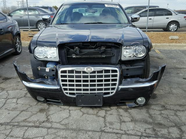 2C3AA63H25H600757 - 2005 CHRYSLER 300C BLACK photo 9