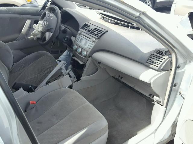 4T1BE46K97U565761 - 2007 TOYOTA CAMRY NEW SILVER photo 5