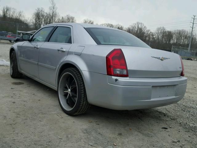 2C3KA43R26H270105 - 2006 CHRYSLER 300 SILVER photo 3