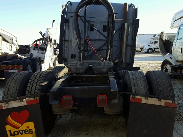 1FUJGLDV7FLGD9384 - 2015 FREIGHTLINER CASCADIA 1 GRAY photo 6