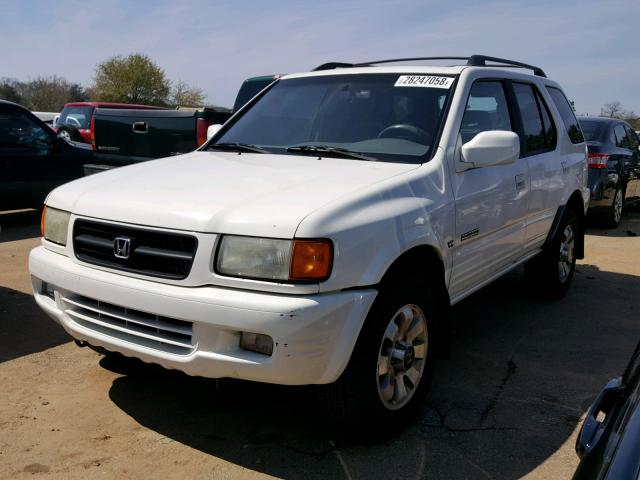 4S6CM58W4W4420744 - 1998 HONDA PASSPORT E WHITE photo 2