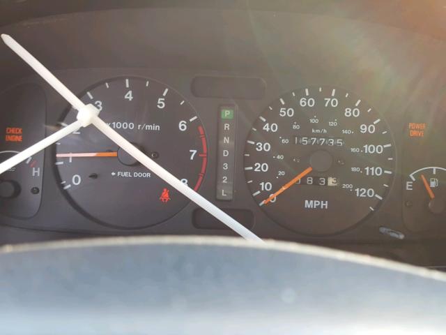 4S6CM58W4W4420744 - 1998 HONDA PASSPORT E WHITE photo 8