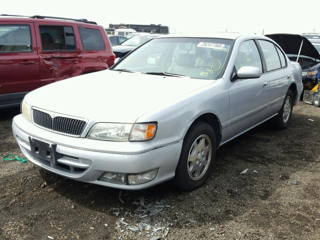 JNKCA21A7XT777733 - 1999 INFINITI I30 SILVER photo 2