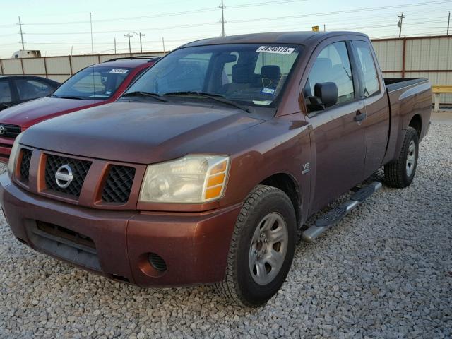 1N6AA06AX4N552144 - 2004 NISSAN TITAN XE ORANGE photo 2