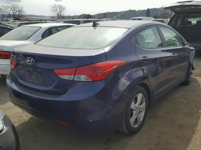 5NPDH4AE4BH053320 - 2011 HYUNDAI ELANTRA GL BLUE photo 4