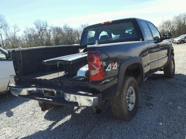 1GCHK29G73E145455 - 2003 CHEVROLET SILVERADO BLACK photo 4