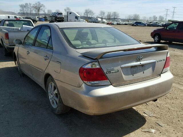 4T1BE30KX5U994231 - 2005 TOYOTA CAMRY LE BEIGE photo 3