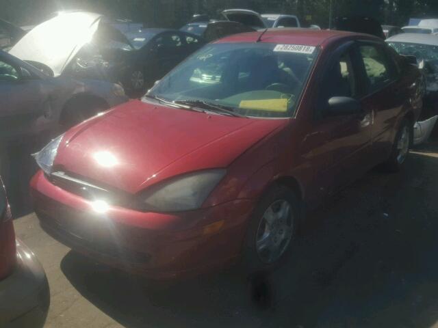 1FAFP34334W140502 - 2004 FORD FOCUS SE C RED photo 2