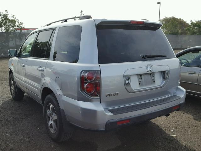 5FNYF28466B016041 - 2006 HONDA PILOT EX SILVER photo 3