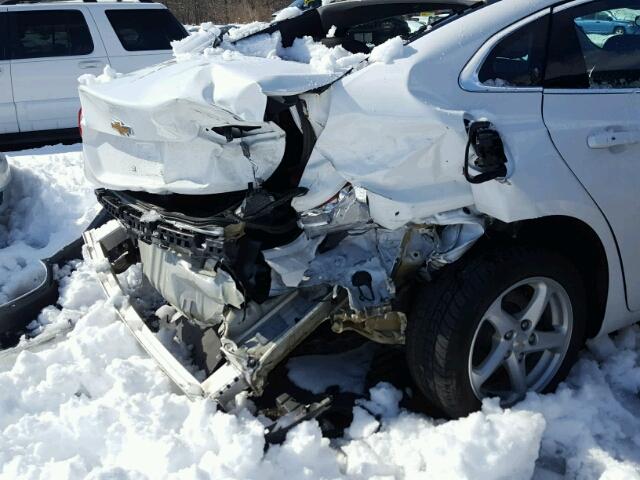 1G1ZC5ST7GF225373 - 2016 CHEVROLET MALIBU LS თეთრი ფოტო 9