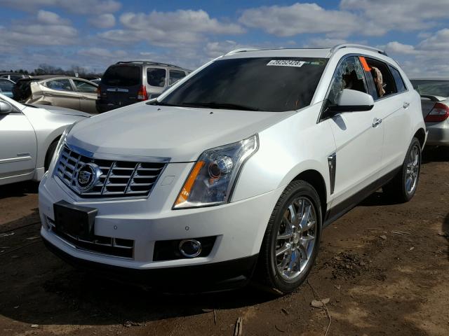 3GYFNJE30DS529686 - 2013 CADILLAC SRX PREMIU WHITE photo 2