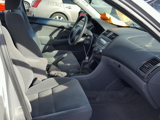 1HGCM56467A045541 - 2007 HONDA ACCORD LX SILVER photo 5