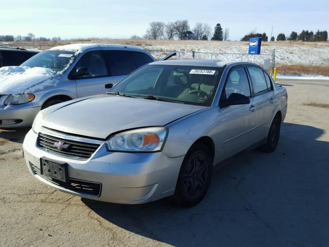 1G1ZS51846F263156 - 2006 CHEVROLET MALIBU LS SILVER photo 2