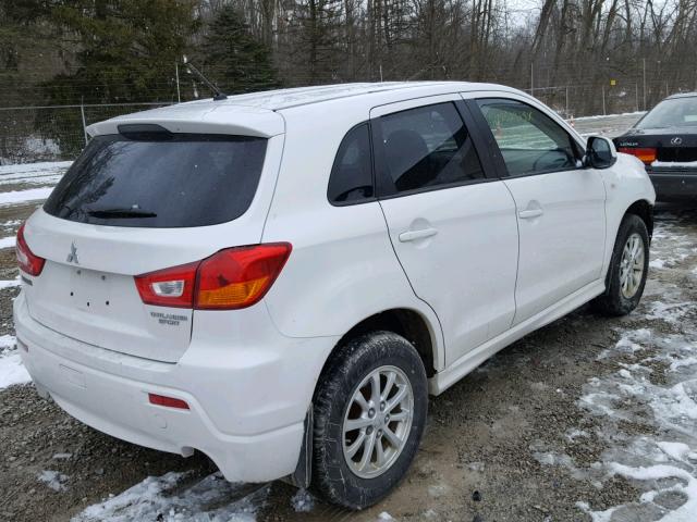 JA4AP3AU7BZ017048 - 2011 MITSUBISHI OUTLANDER WHITE photo 4