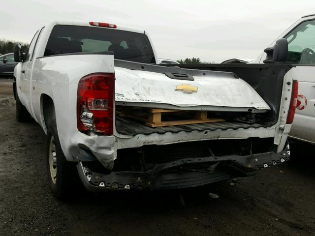 1GCRCPE0XBZ383184 - 2011 CHEVROLET SILVERADO WHITE photo 3