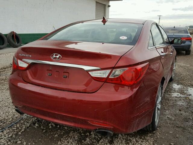 5NPEC4AC7BH145216 - 2011 HYUNDAI SONATA SE RED photo 4