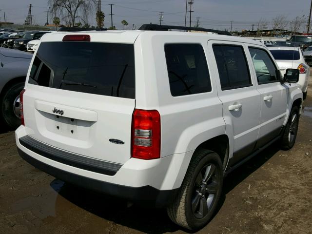 1C4NJPFA0ED814547 - 2014 JEEP PATRIOT LA WHITE photo 4