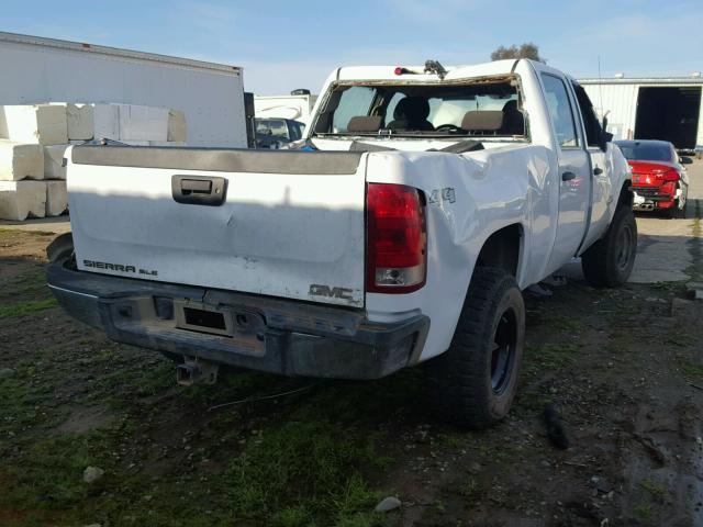 1GTHK23678F176321 - 2008 GMC SIERRA K25 WHITE photo 4