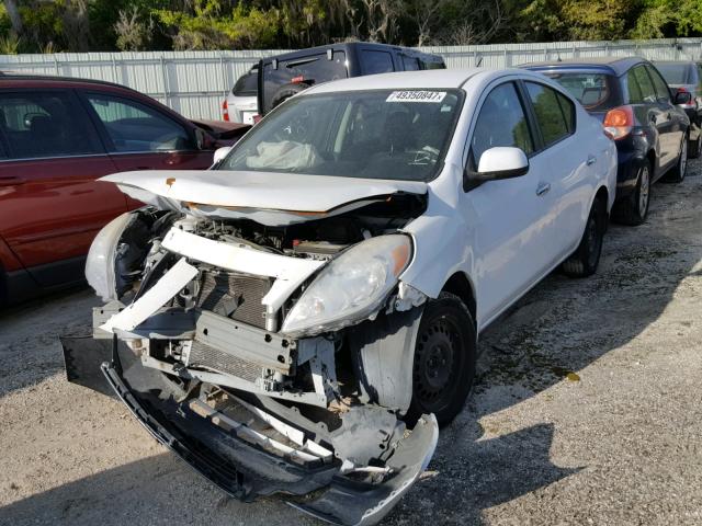 3N1CN7AP9CL890947 - 2012 NISSAN VERSA S WHITE photo 2